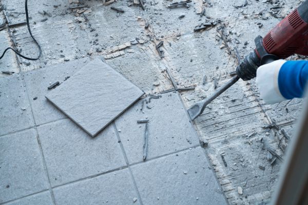Flooring Removal Service in Midland