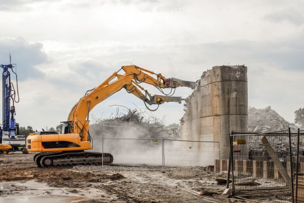 Silo Demolition in Midland