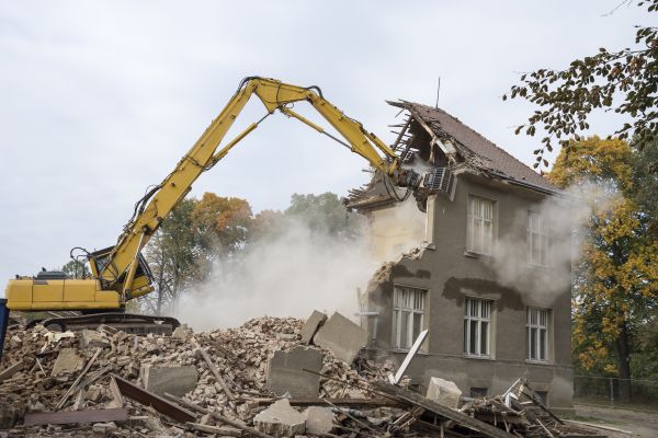 House Wrecking in Midland