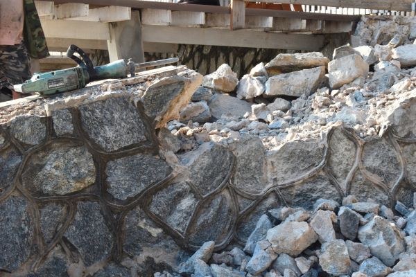 Retaining Wall Demolition in Midland